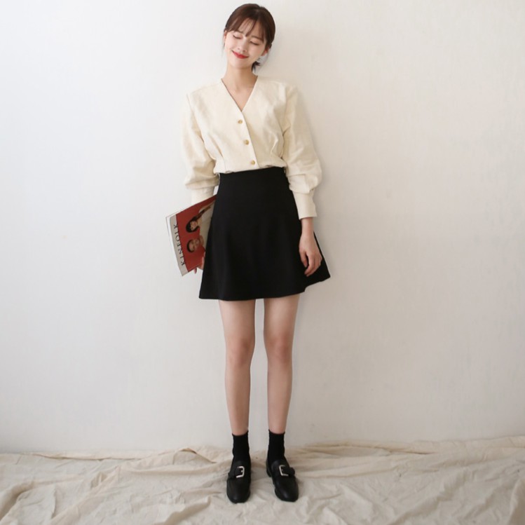 CHÂN VÁY CHỮ A NGẮN ULZZANG ( có quần trong) | BigBuy360 - bigbuy360.vn