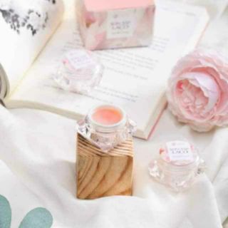 SON SÁP DƯỠNG MÔI LACO