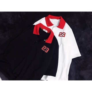 Áo có cổ số 23 thêu