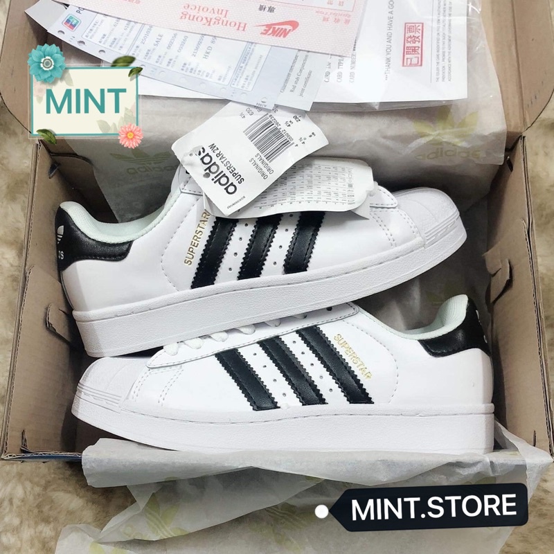 (Video cận cảnh) Giày thể thao sneakers superstar tem vàng