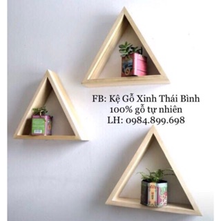 Bộ 3 kệ gỗ treo tường tam giác mộc (B3KGTTHTGD)