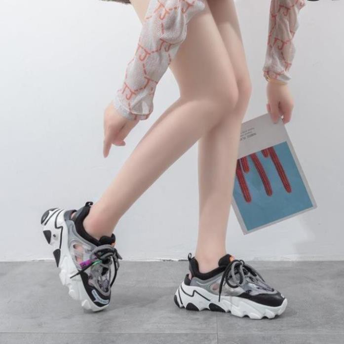 Giày Thể Thao Nữ, Giày Sneakers Thoáng Khí Hậu Sandal Độn Đế 5Cm Thời Trang Sang Chảnh Màu Đen Trắng