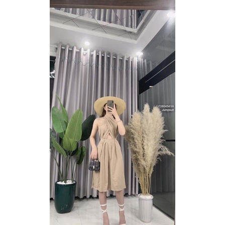 Jumpsuits cổ yếm đắp chéo