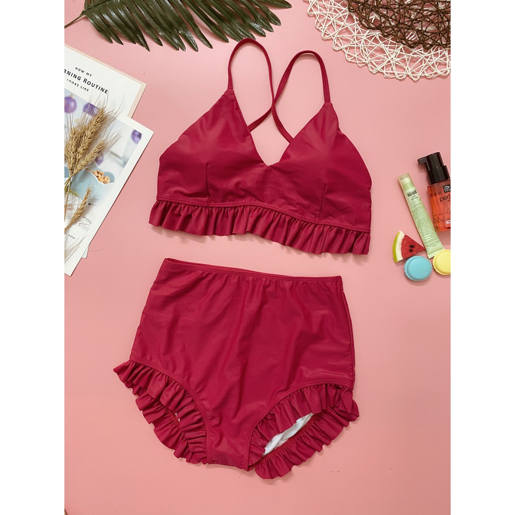 Bikini hai mảnh đỏ nữ tính mặc đi biển | BigBuy360 - bigbuy360.vn