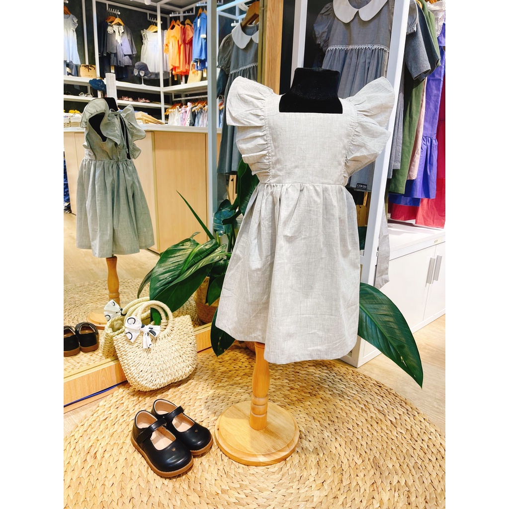 Đầm cánh tiên hở lưng nơ sau màu xám Sora Chan - M018