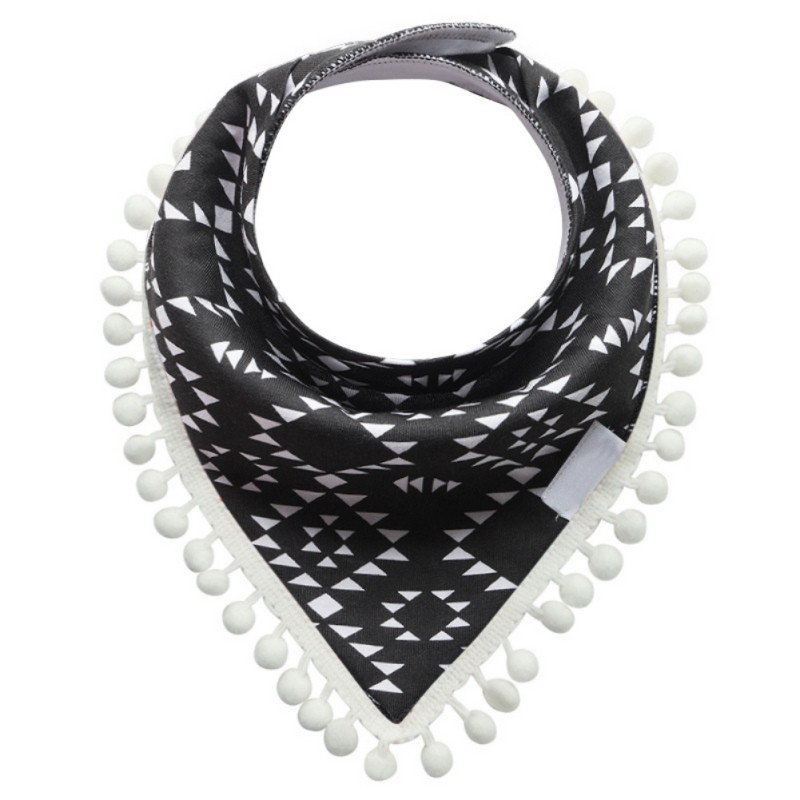 Yếm trẻ em chất liệu cotton thiết kế đáng yêu