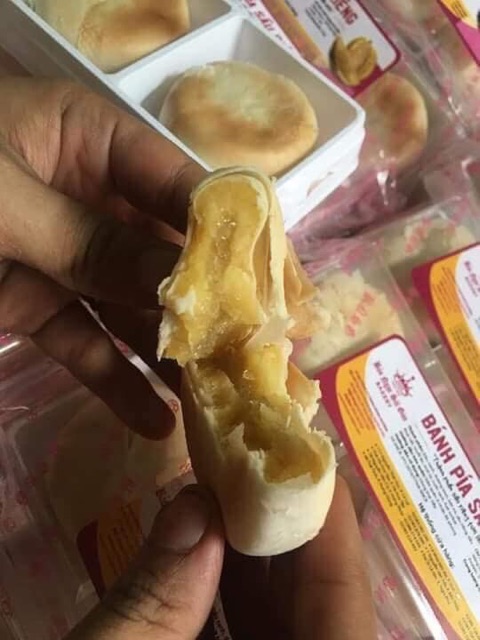 HỘP 6 BÁNH PÍA SẦU RIÊNG TƯƠI NGON