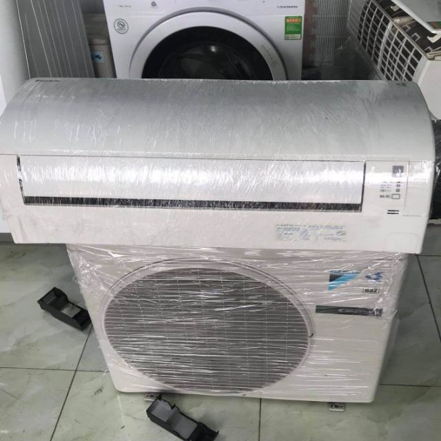 MÁY LẠNH DAIKIN 1 NGỰA