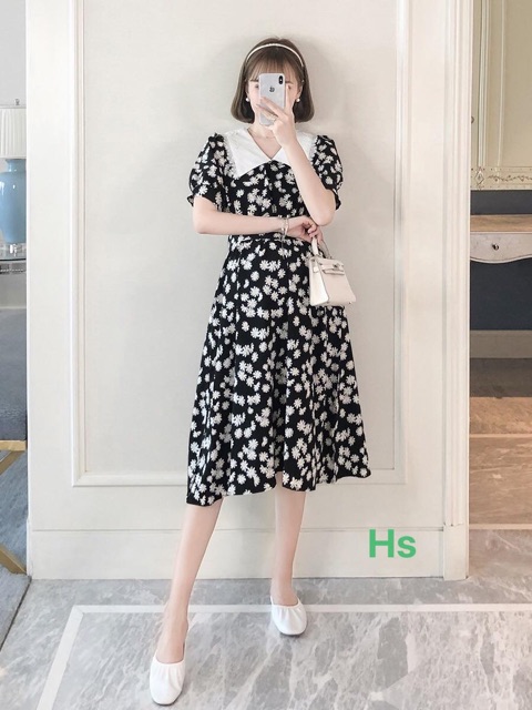 Váy von hoa cúc phối cổ HSN086