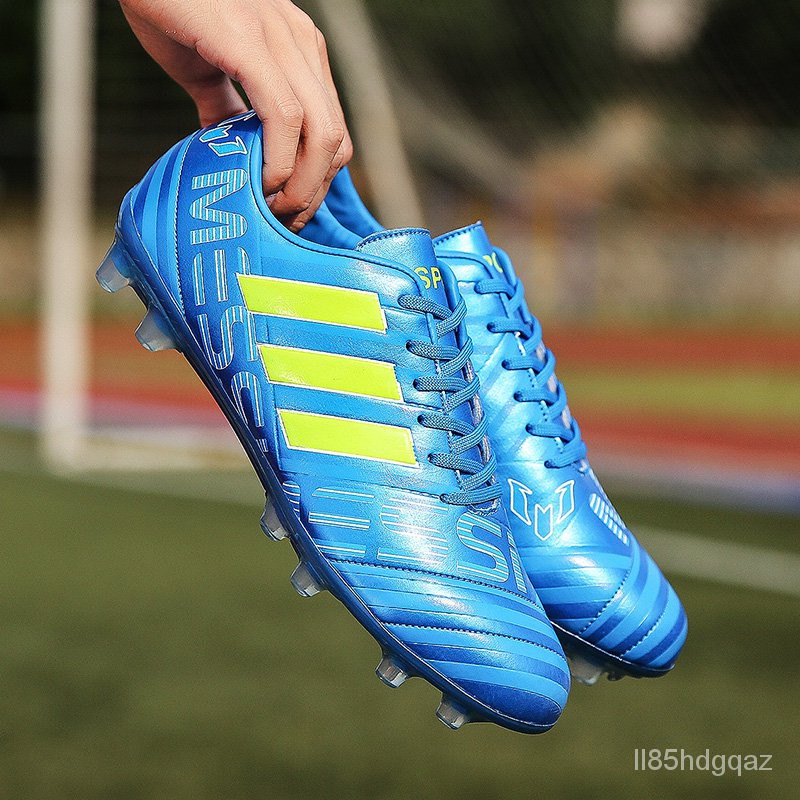 2021 New Hot Sale Mens Soccer Cleats High Ankle Football Shoes Long Spikes Outdoor Soccer Traing Boots For Men Women Soc