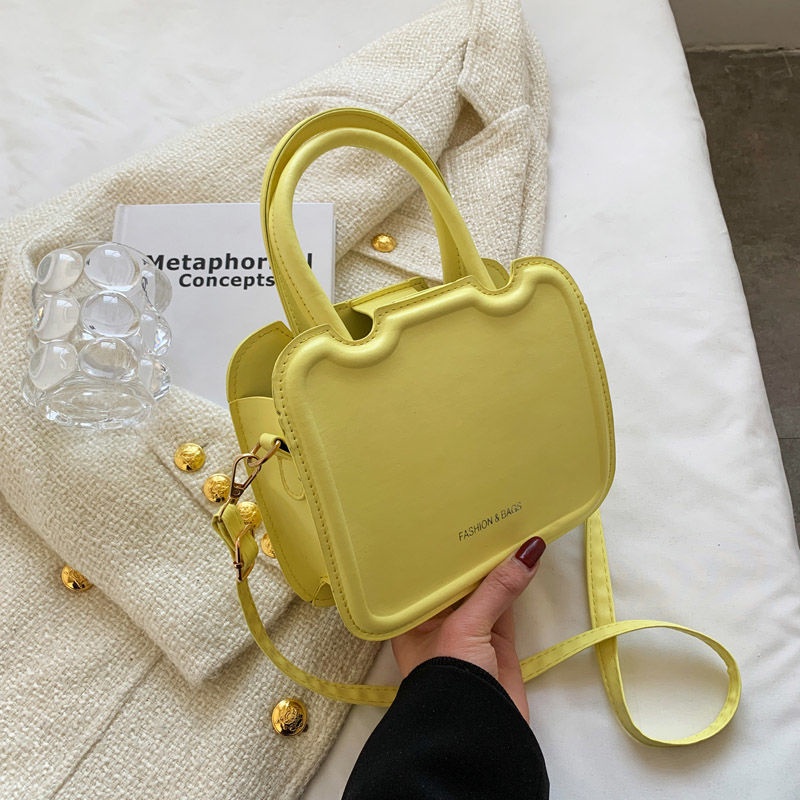 Túi xách messenger hình vuông nhỏ cầm tay phong cách thời trang xuân hè 2022 mới sang trọng cho nữ