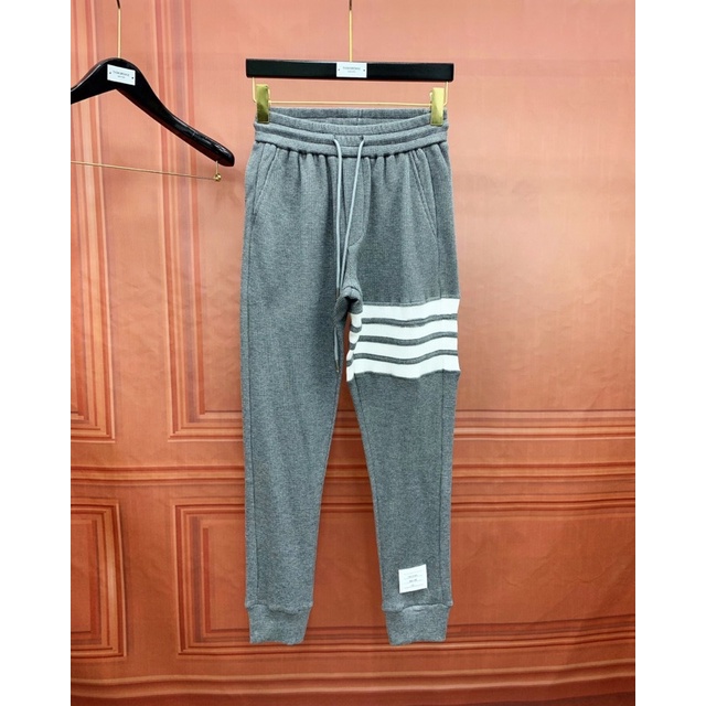 Bộ thể thao thome neww 2021
