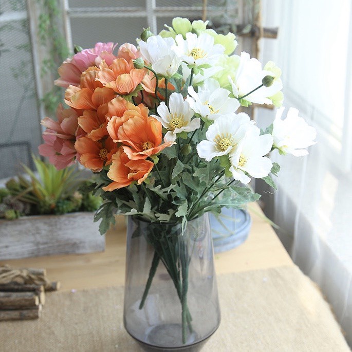 Hoa giả- Hoa lụa cao cấp trang trí nhà cửa mô phỏng hoa cánh bướm mang phong cách âu châu gần gũi