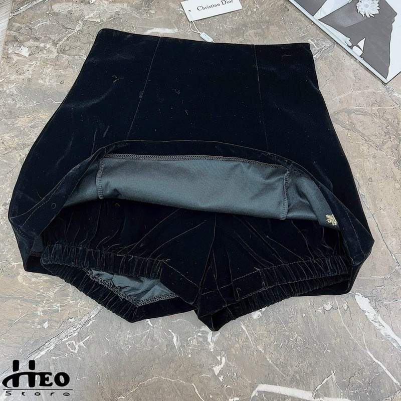 CHÂN VÁY NHUNG DÁNG A THÊU ONG CẠP CAO CHẤT ĐẸP MS17627 | BigBuy360 - bigbuy360.vn