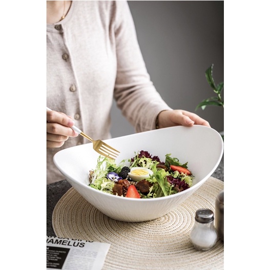 Tô sâu lòng dáng thuyền đựng salad, trái cây phong cách Nhật Bản