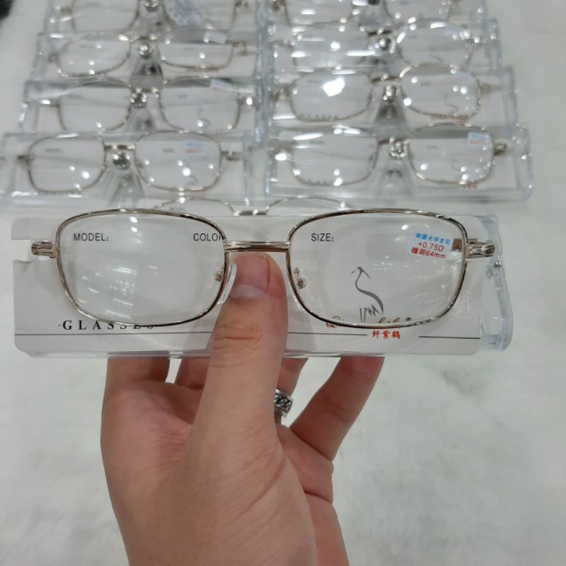 Kính Viễn lắp sẵn