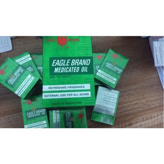 Dầu gió xanh con Ó Singapore 24ml