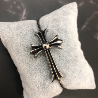 Vòng tay Chrome Hearts