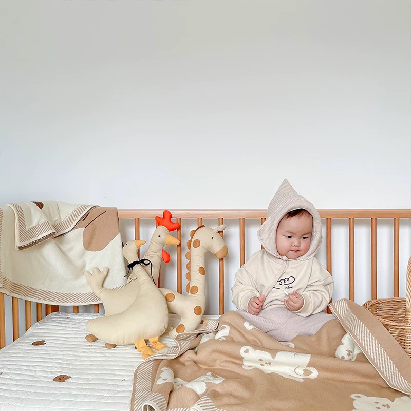 Gấu bông phong cách Bắc Âu kiểu Đan Mạch làm từ vải đũi organic an toàn cho bé, vật dụng trang trí phòng đáng yêu