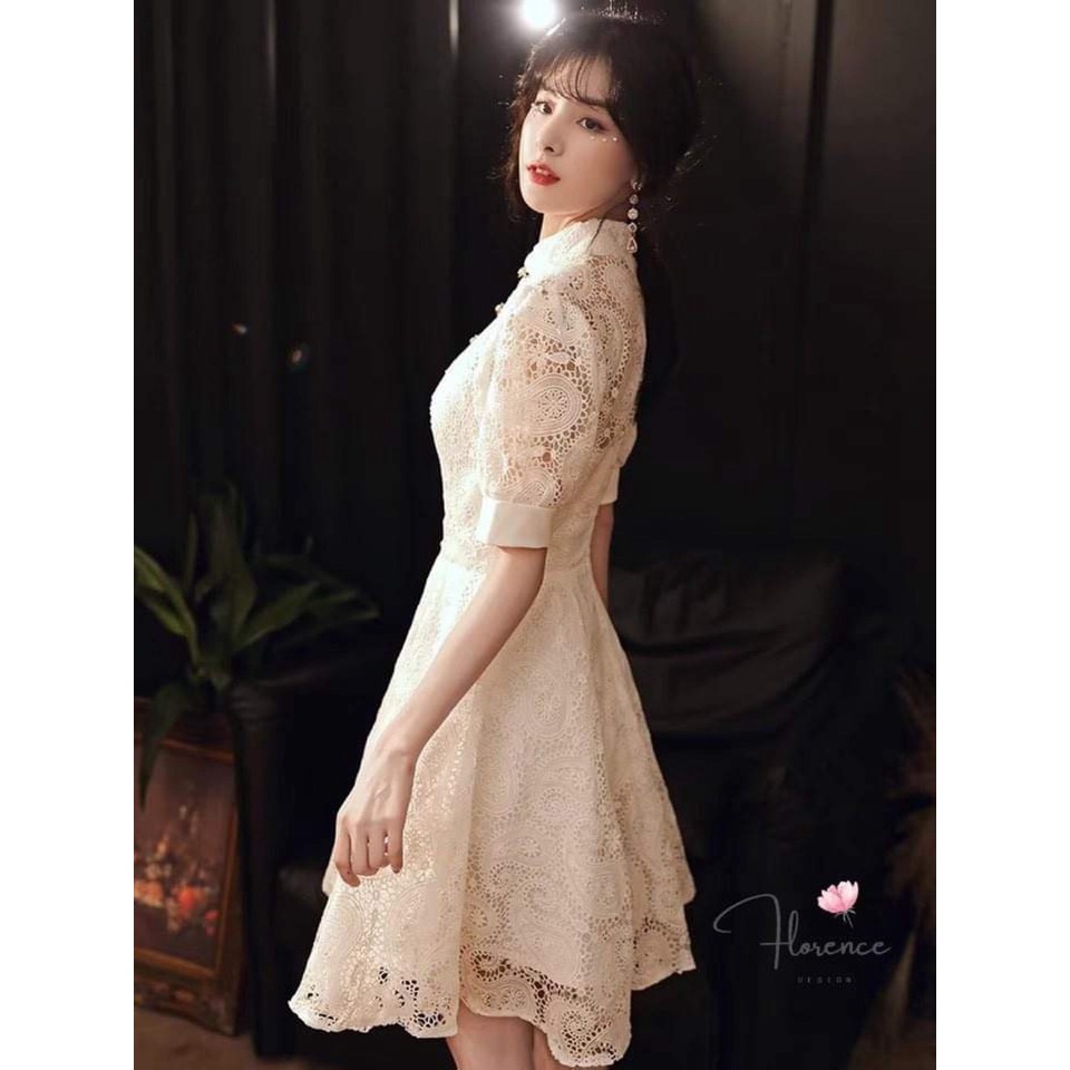 Váy Ren Họa Tiết Thiết Kế Hoa To Dáng Chữ A Đính Khuy Ngọc Trai Sang Chảnh Shop_Hương