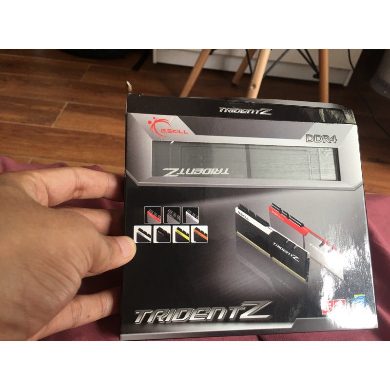 2 thanh RAM 8Gb Gskill Trident Z F4-3200C16D 8Gbx2 DDRAM 4 bus 3200Hz mới 100%