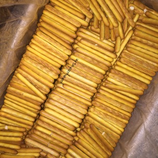 BÁNH QUE 200GR