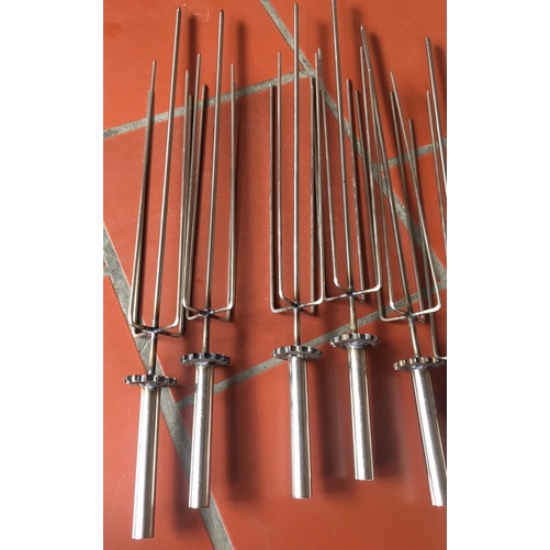 Xiên nướng cá chuối