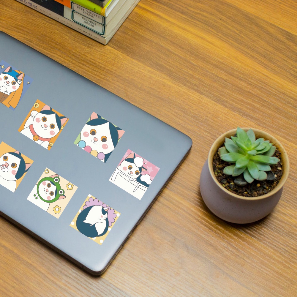 Bộ 50 Miếng Dán Trang Trí laptop / Điện Thoại Hình Mèo Hoạt Hình Chống Thấm Nước