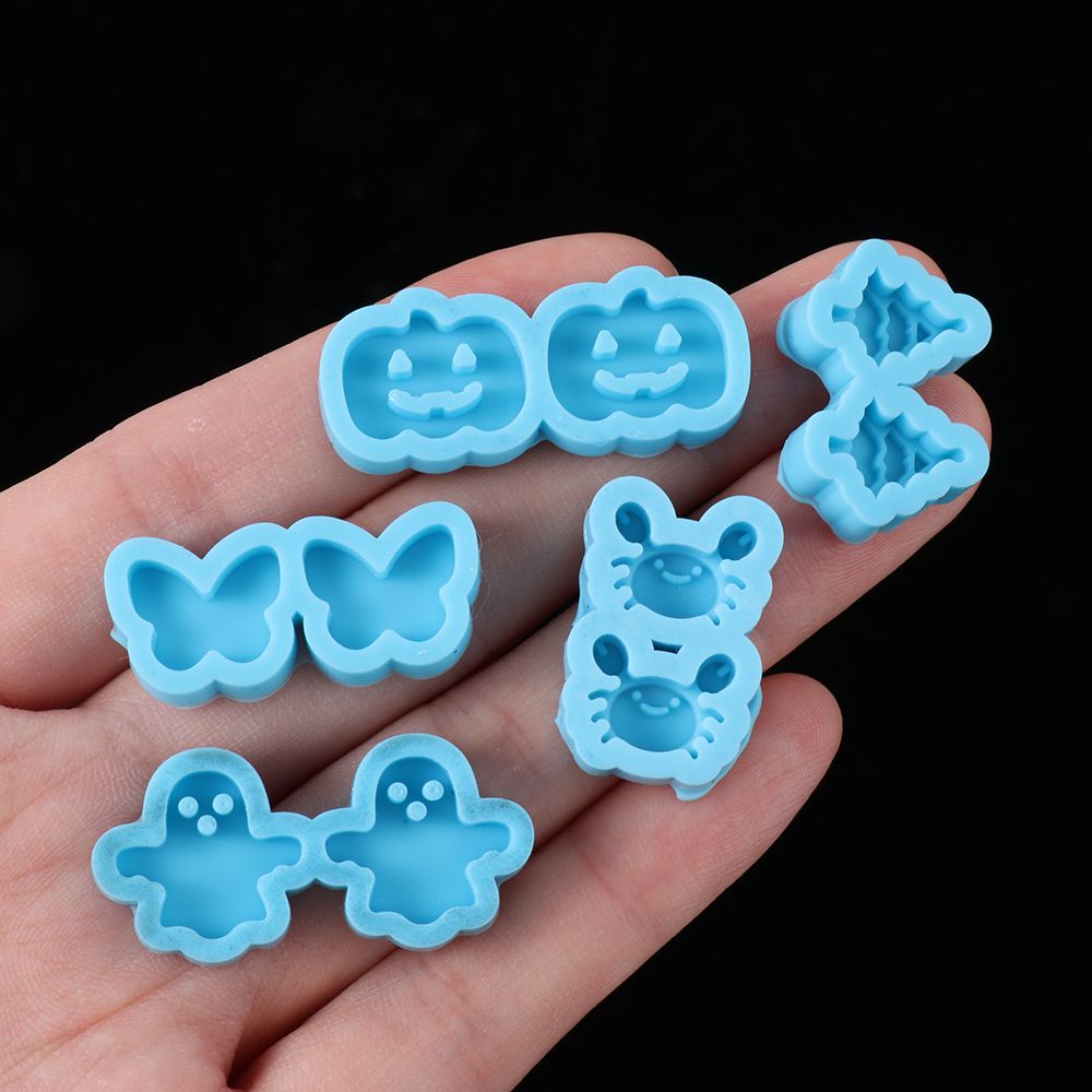 Khuôn Silicone Làm Khuyên Tai Resin Epoxy UV Hình Ông Già Noel Giáng Sinh DIY