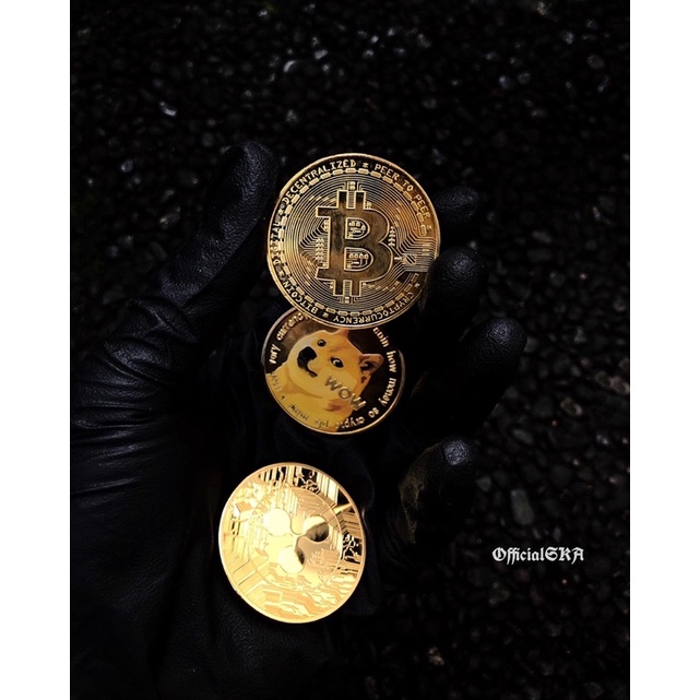 Đồng Xu Bitcoin Màu Vàng Titan Cao Cấp