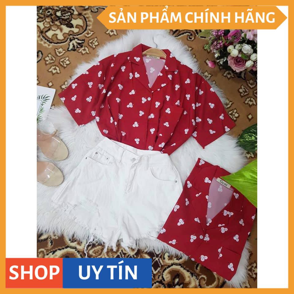 Áo sơ mi tay ngắn cổ vest in cỏ 3 lá so dễ thương, mặc ở nhà, đi chơi, hoặc đi du lịch đều được luôn ạ - VADA.vn (SM222) | BigBuy360 - bigbuy360.vn