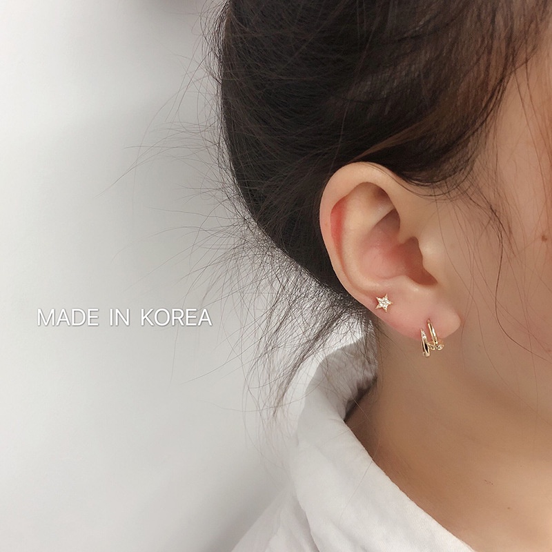 We Flower Bông Tai Mạ Vàng 14K Đính Đá Zircon Hình Ngôi Sao Thanh Lịch Thời Trang Phong Cách Hàn Quốc Cho Nữ