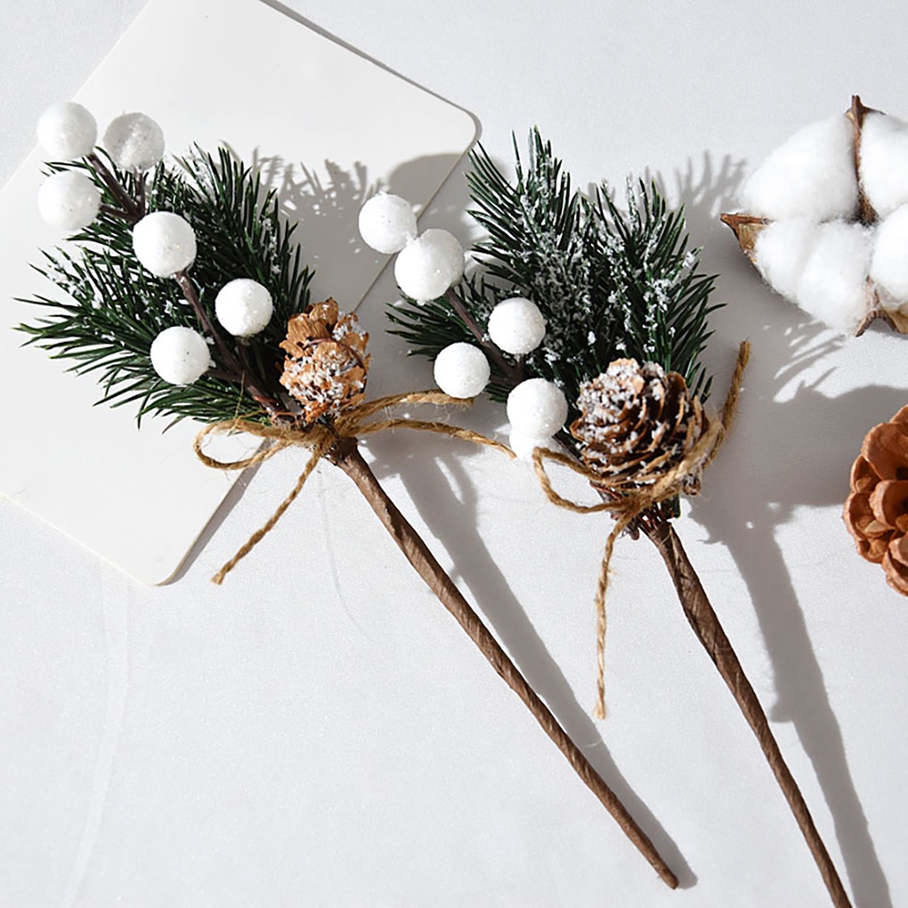 [Ready stock]Cành lá thông quả đỏ trang trí noel giáng sinh