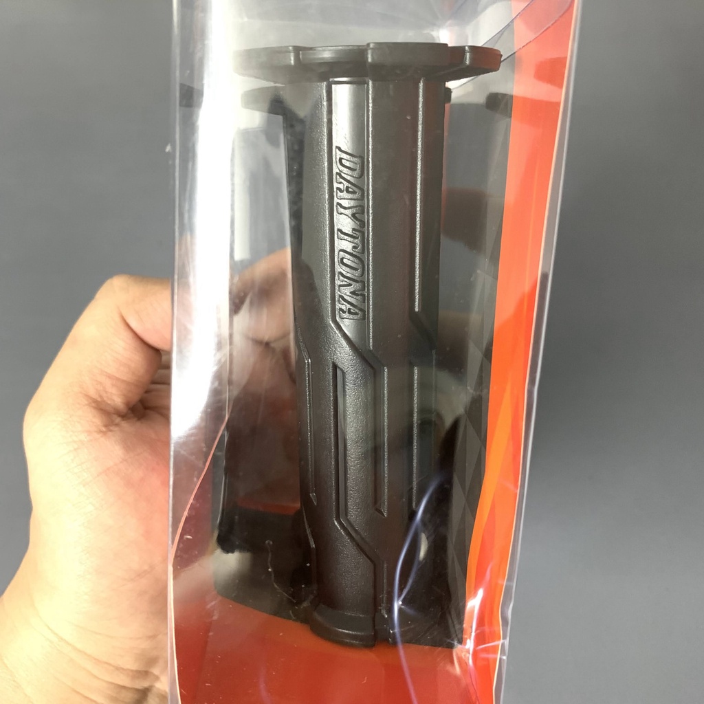 Cặp bao tay DAYTONA (vân sọc) - gắn hầu hết mọi loại xe, kiểu dáng thể thao rất đẹp - Cam kết chất lượng [giá 1 cặp]