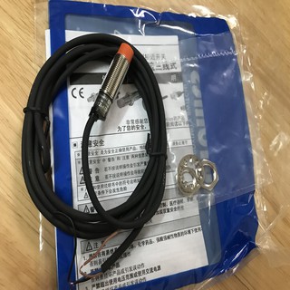 Cảm biến tiệm cận PR12-4DP