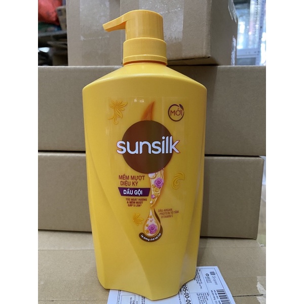 Dầu gội Sunsilk mềm mượt diệu kỳ 900g ( mầu vàng )