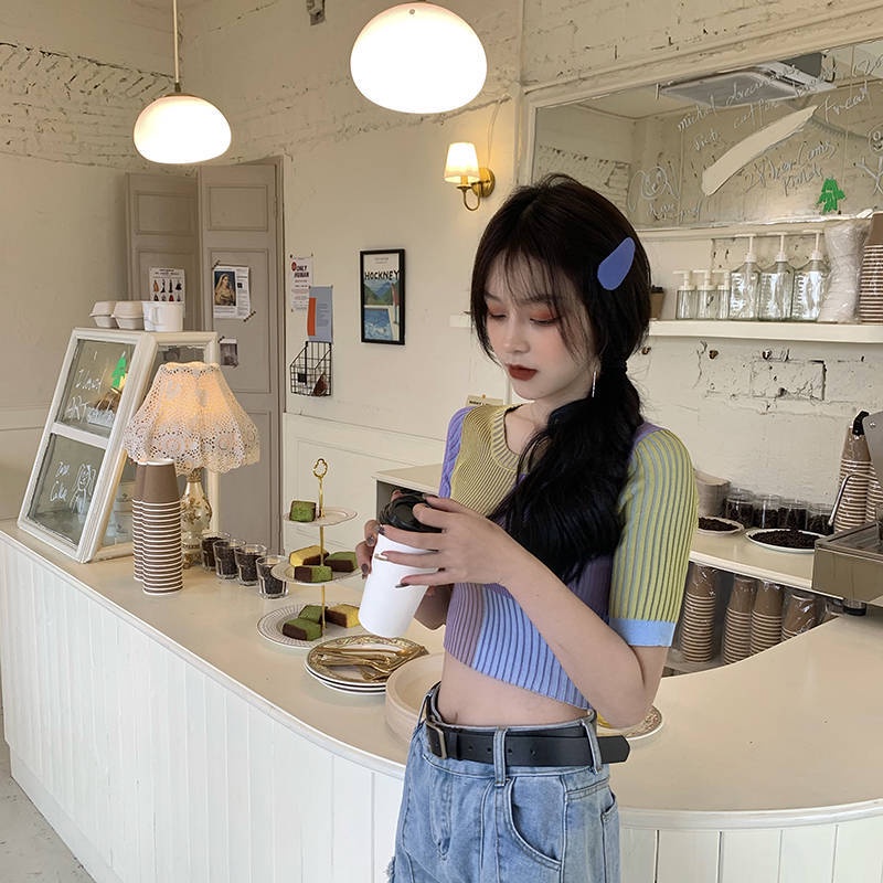 Áo Thun Tay Ngắn Họa Tiết Kẻ Sọc Cầu Vồng Phong Cách Hàn Quốc Thời Trang Mới 2022 Dành Cho Bạn Nữ