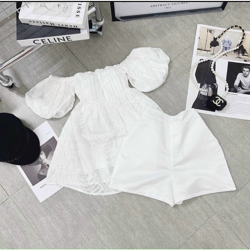 Set hoa nổi áo bẹt vai short xinh