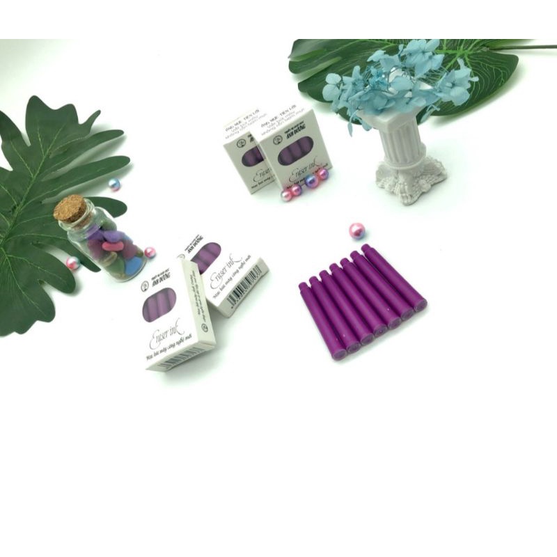 Mực ống xóa được (gôm được) màu tím của trung tâm luyện chữ Ánh Dương