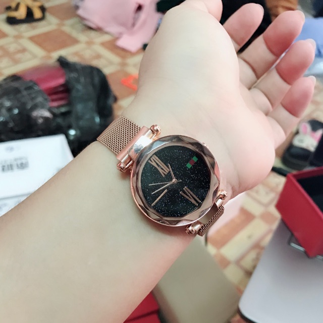 Đồng hồ dây nam châm