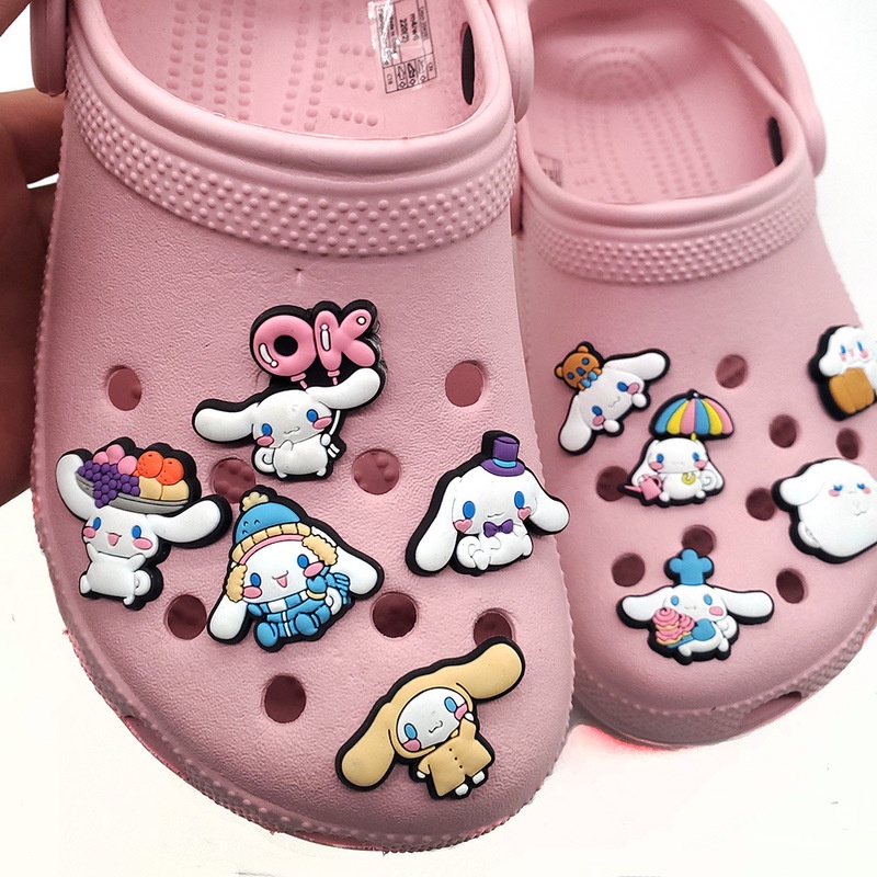 Khóa Cài Nhựa PVC Hình Hoa Trang Trí Giày Crocs Sanrio