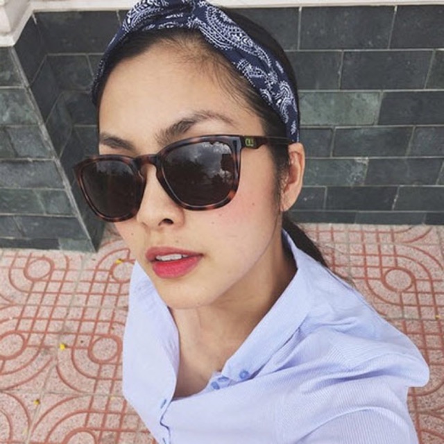 Băng đô cài tóc xinh yêu.