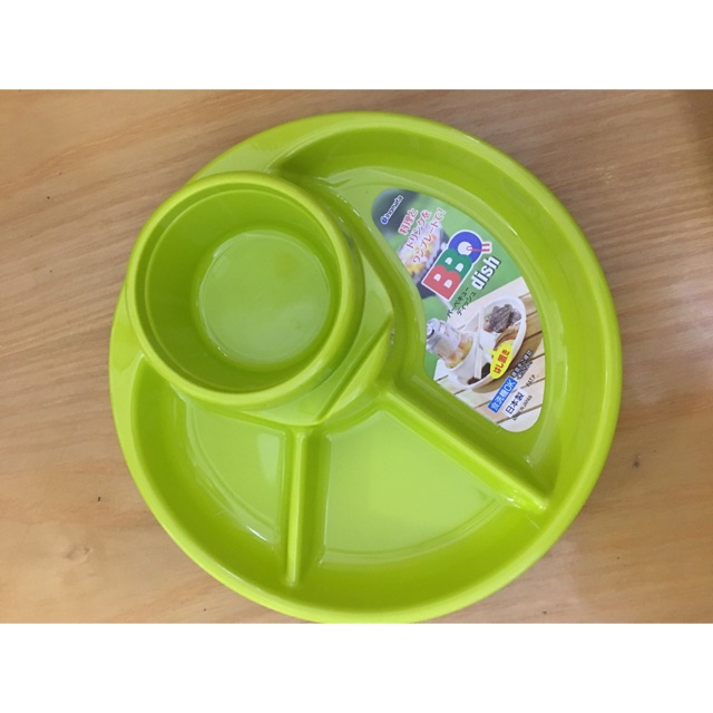 Khay ăn dặm Nhật Bản cho bé