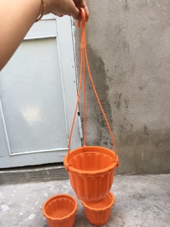 Chậu nhựa treo size 14cm
