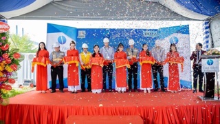 Bông  khánh thành