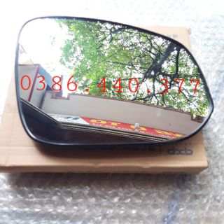 Mặt gương chiếu hậu Innova 14-17