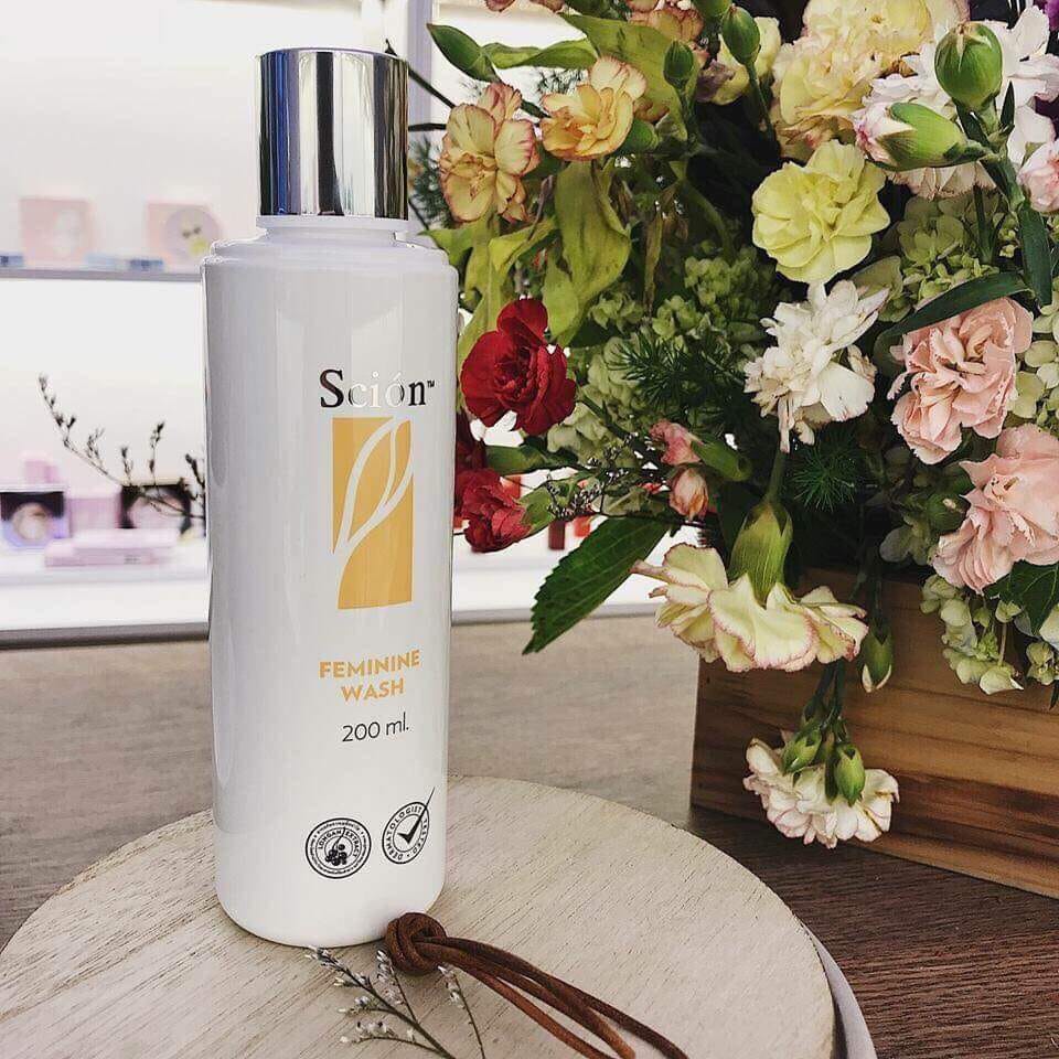 Dung dịch vệ sinh Cao cấp Scion Feminine Wash Nuskin 200ml