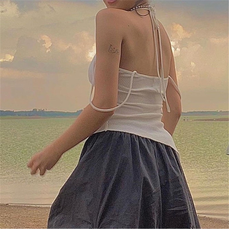 Áo thiết kế hở lưng Lily Top