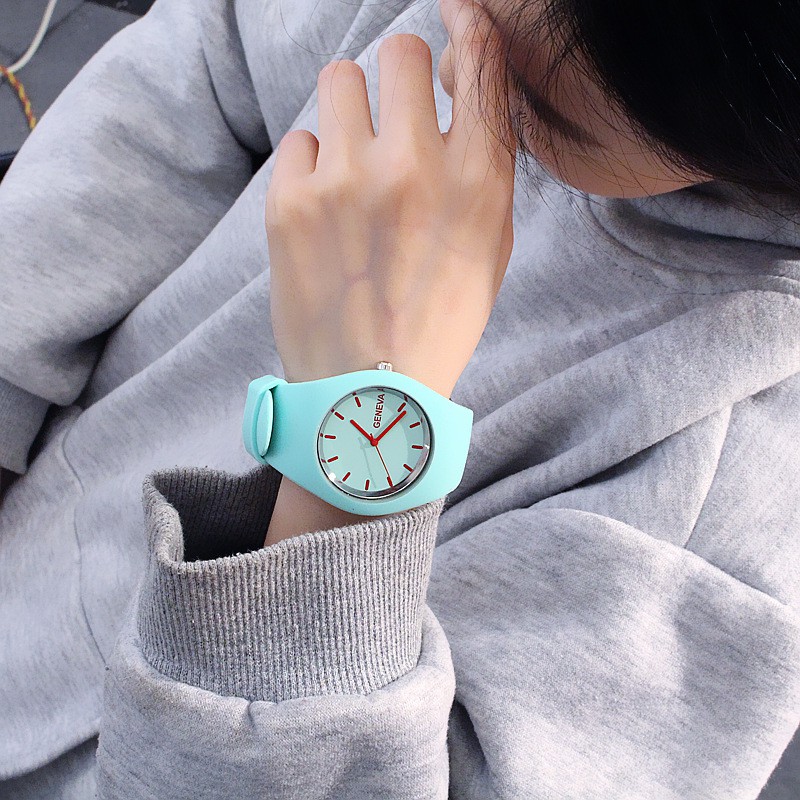 Đồng hồ nữ Ulzzang Geneva thể thao size 32mm | BigBuy360 - bigbuy360.vn