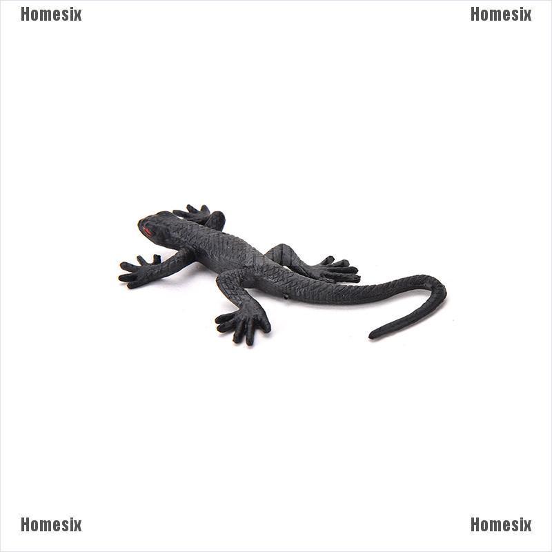 Chú thằn lằn giả bằng nhựa vui nhộn độc đáo